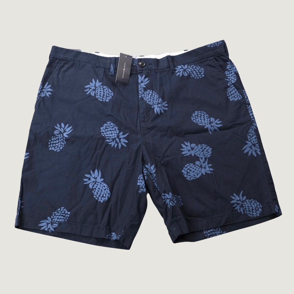 NWT Tommy Hilfiger Pineapple Print Chino Shorts 42W Navy Blue Cotton 9 Inseam